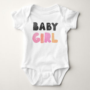 Niedlich Baby Girl Typografie Baby Bodysuit Strampler
