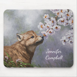 Niedlich Baby Gray Wolf Pup und Blume Mousepad