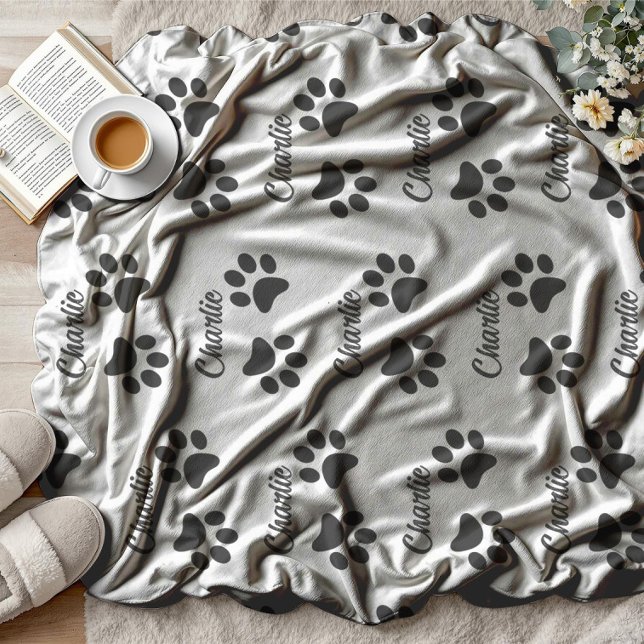 Niedlich Black Paw Pet Vorname Küche Fleecedecke (Von Creator hochgeladen)