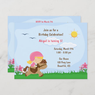 Niedlich Blond Girl Riding Brown Horse Einladung