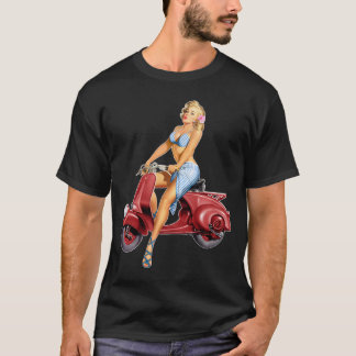 Niedlich Blonde auf Vintagem Red Scooter T-Shirt