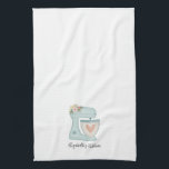 Niedlich Blue Floral Cake Mixer Bäckerei Koch Geschirrtuch<br><div class="desc">Ein niedlicher,  blauer Kuchenmischer mit Blume schmückt dieses Küchentuch. Personalisieren Sie es mit Ihrem Namen. Entworfen für Sie von BlackBerry Boulevard.</div>