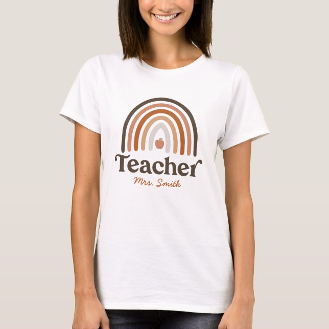 Niedlich Boho Typografie| Moderner Regenbogenlehre T-Shirt (Vorderseite)