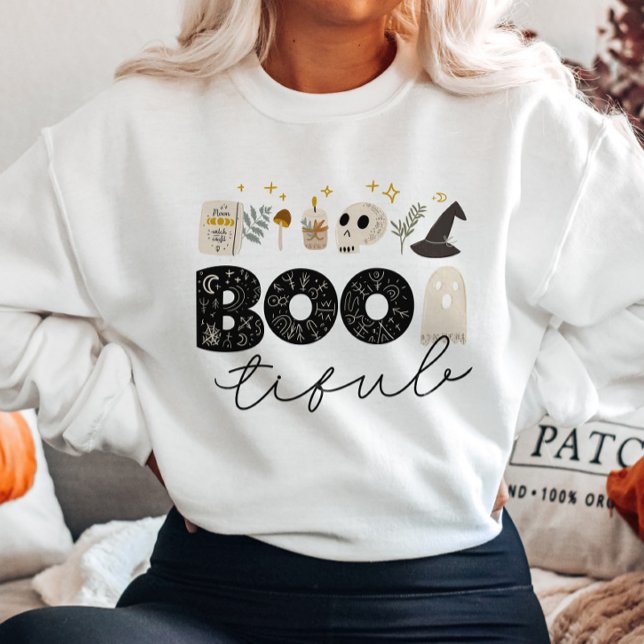 Niedlich Bootiful Halloween Botanische Hexe Sweatshirt (Von Creator hochgeladen)