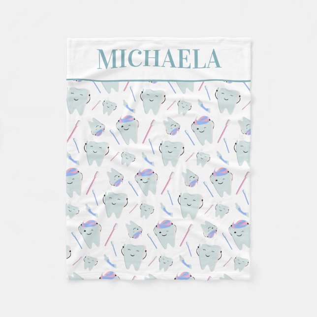 Niedlich Dentalhygienischer Zahnarztmuster weiß Fleecedecke (Vorderseite)
