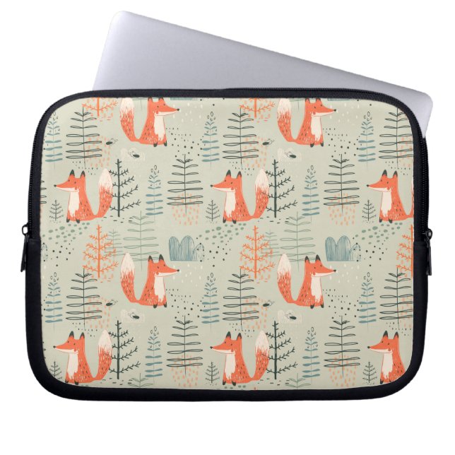 Niedlich Doodle Fox Forest Woodland Muster Laptopschutzhülle (Vorderseite)