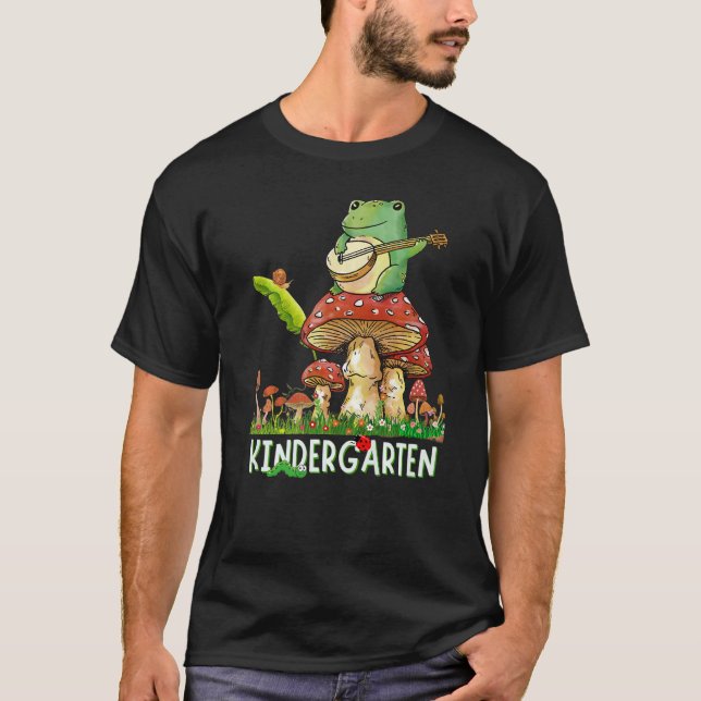 Niedlich Frog Playing Banjo Schnecke Pilz Kinderga T-Shirt (Vorderseite)