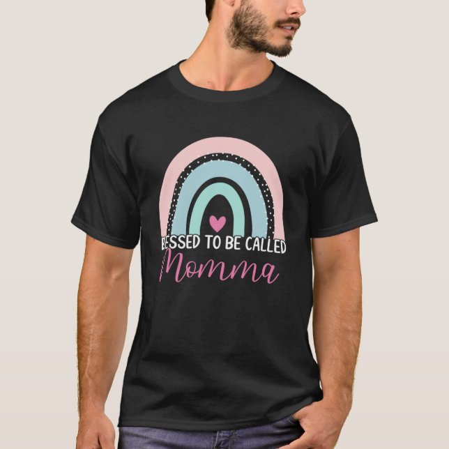Niedlich gesegnet, als Momma Boho Rainbow Mama G T-Shirt (Vorderseite)