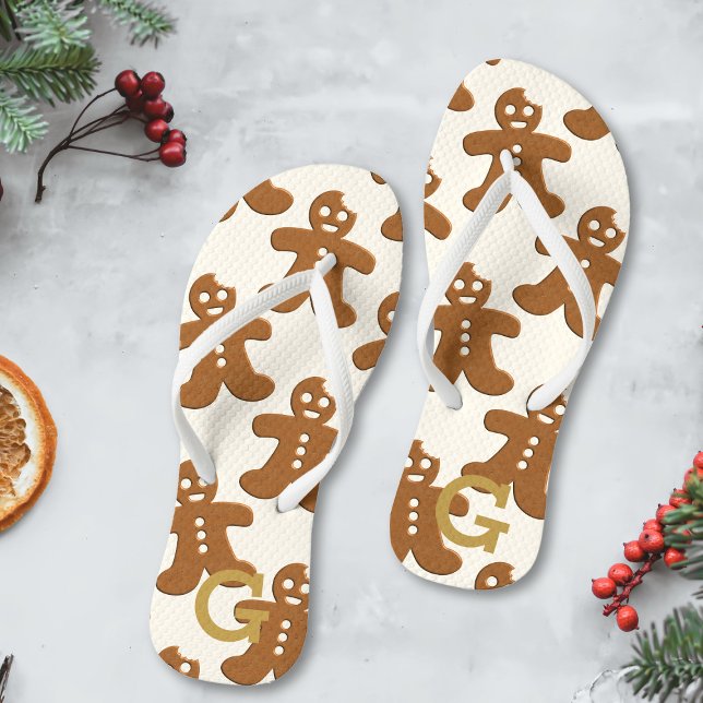 Niedlich Gingerbrot Man Cookie Pattern Festlich Flip Flops (Gingerbread cookies? Yes please! Just add your initial)