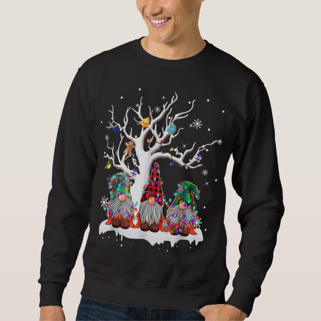 Niedlich Gnome Buffalo Karierte Weihnachtsbaumleuc Sweatshirt (Vorderseite)