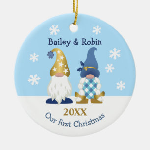 Niedlich Gnomes Unser erstes Weihnachts-Gold Blue  Keramik Ornament