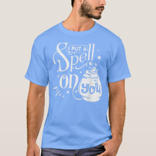 Niedlich habe ich einen Zauber auf euch Frauen mit T-Shirt