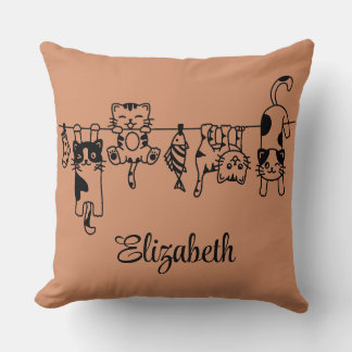 Niedlich Hanging Kittens Individuelle Name Kissen