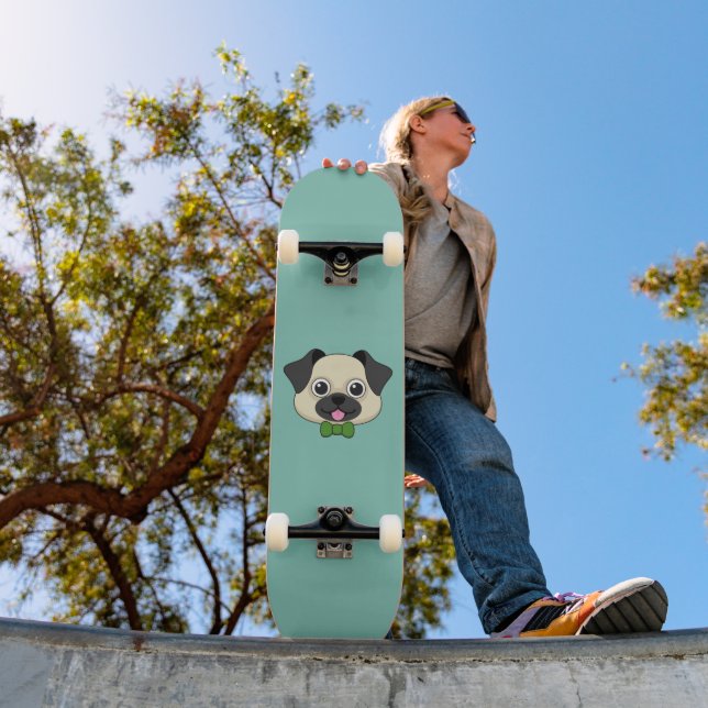 Niedlich Happy Mops Dog mit Papillon Skateboard (Außenbereich 1)
