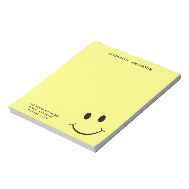 Niedlich Happy Yellow Face Personalisierte Adresse Notizblock (Rotiert)