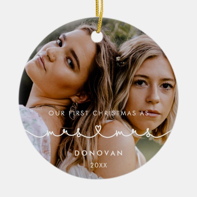 Niedlich Heart Schriftart Erste Weihnachtsfeier al Keramik Ornament (Vorne)