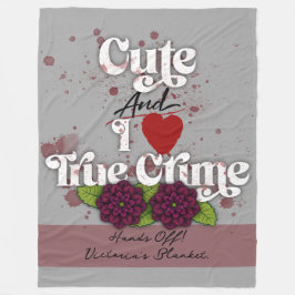 Niedlich & ich ❤️ True Crime!–Schwarze Dahlie-Blum Fleecedecke