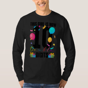 Niedlich ist dieser Junge jetzt 10 zweistellige Zi T-Shirt