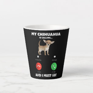 Niedlich ist mein Chihuahua angerufen und ich muss Milchtasse