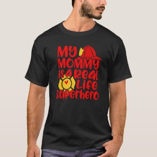Niedlich ist meine Mami ein Superheld im wahrsten T-Shirt