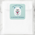 Niedlich Kids Yeti Birthday Quadratischer Aufkleber<br><div class="desc">Ein niedlicher Yeti-Schneemann schmückt diesen Kindergeburtstag-Aufkleber. Personalisieren Sie es mit Ihrem Namen. Spaß beim Dekorieren Ihrer Leckerei am Geburtstag. Entworfen für Sie von BlackBerry Boulevard.</div>