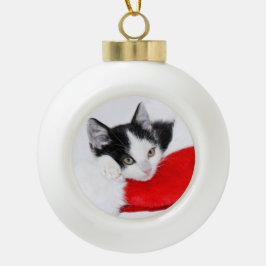 Niedlich Kitten in Weihnachtsmannmütze Keramik Kugel-Ornament