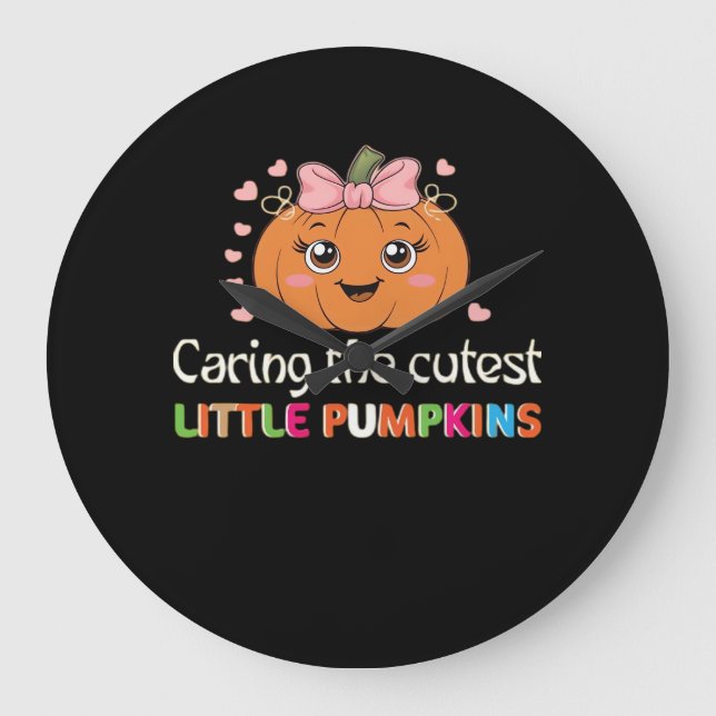 Niedlich Kümmern Für die Niedlichen Kürbiskins Kra Große Wanduhr (Vorderseite)