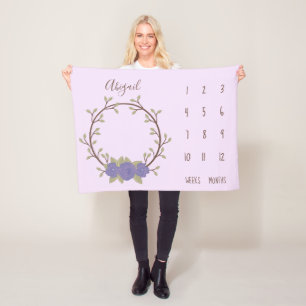Niedlich Lilac Floral Wreath Baby Milestone Fleecedecke