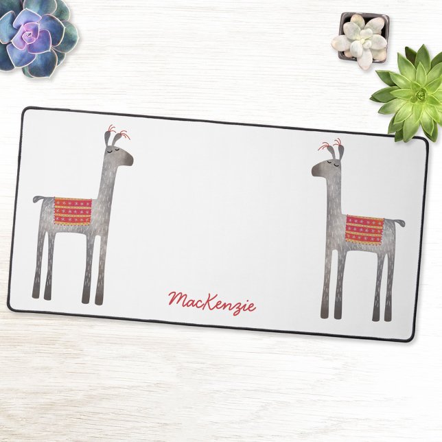 Niedlich Llama Personalisiert Schreibtischunterlage (Fun personalized llama or alpaca desk mat.)