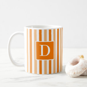 Niedlich Moderne Orange und Weiß Streifen Initial Kaffeetasse