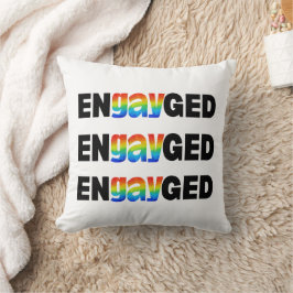 Niedlich Moderner Gay Pride EnGAYged Typografie Kissen