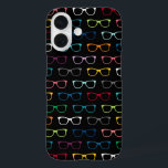 Niedlich Nerdy Hipster Glasses Muster farbenfrohe  iPhone 16 Hülle<br><div class="desc">Ein niedlicher und nerdiger iPhone 16 Gehäuse mit einem farbenfrohen Hipster Brillenmuster auf schwarzem Hintergrund. Ideal für Buchwürmer,  Geeks,  Optiker und mehr!</div>