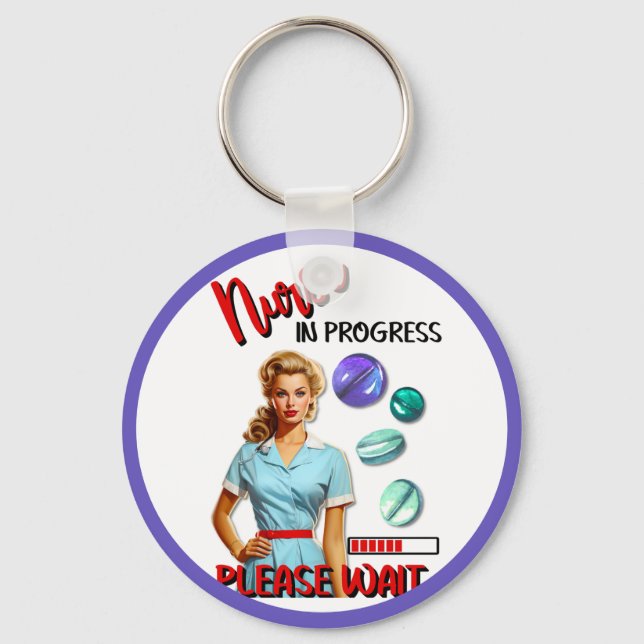 Niedlich Nostalgische Krankenschwester Pinup im Ga Schlüsselanhänger (Vorderseite)