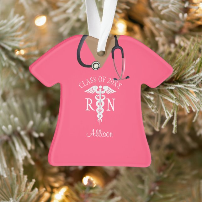 Niedlich Nurse Pink Scrub Top Keepake Personalisie Ornament (Baum)
