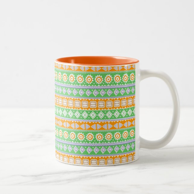 Niedlich-orange-grüne ethnische Muster Zweifarbige Tasse (Rechts)