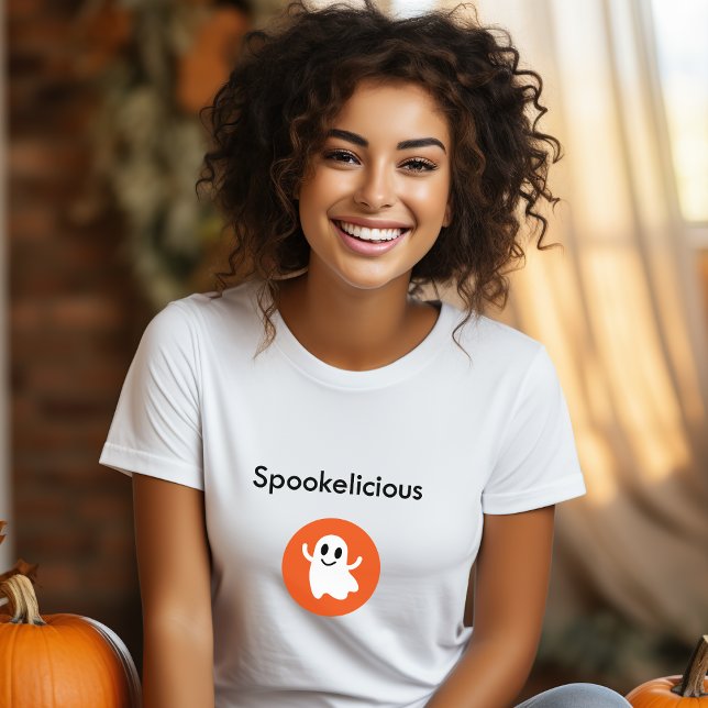 Niedlich Orange Spookelicious Lächeln Halloween Ge T-Shirt (Von Creator hochgeladen)