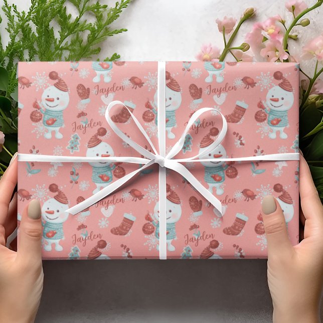 Niedlich Peach Snowman Cartoon Girl Individuelle N Geschenkpapier (Cute Peach Snowman Cartoon Girl Custom Name Wrapping Paper
)