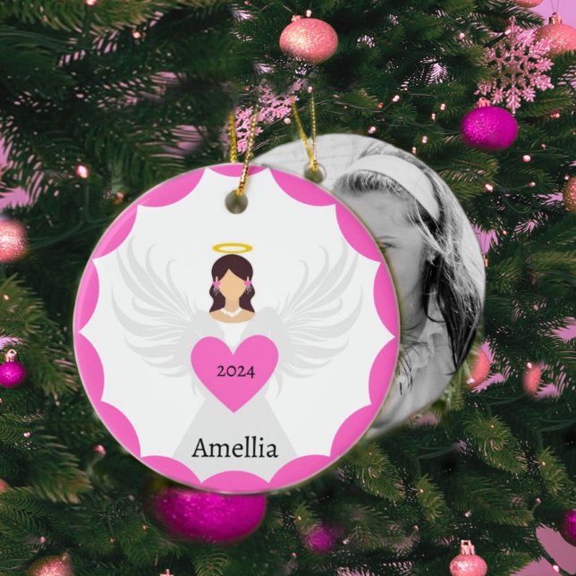 Niedlich Pink Christmas Engel Herz Custom Foto Nam Keramik Ornament (Angel Ornament with pink fuchsia heart & custom photo, name & year for a Christmas tree keepsake.)