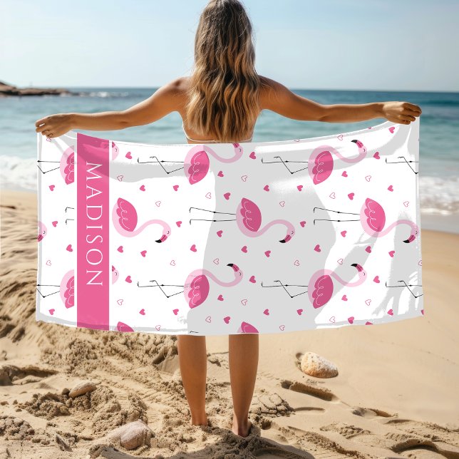 Niedlich Pink Girly Flamingo Liebe Herz Personalis Strandtuch (Von Creator hochgeladen)