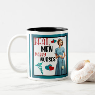 Niedlich Pinup_ Real Men Heiraten Zweifarbige Tasse