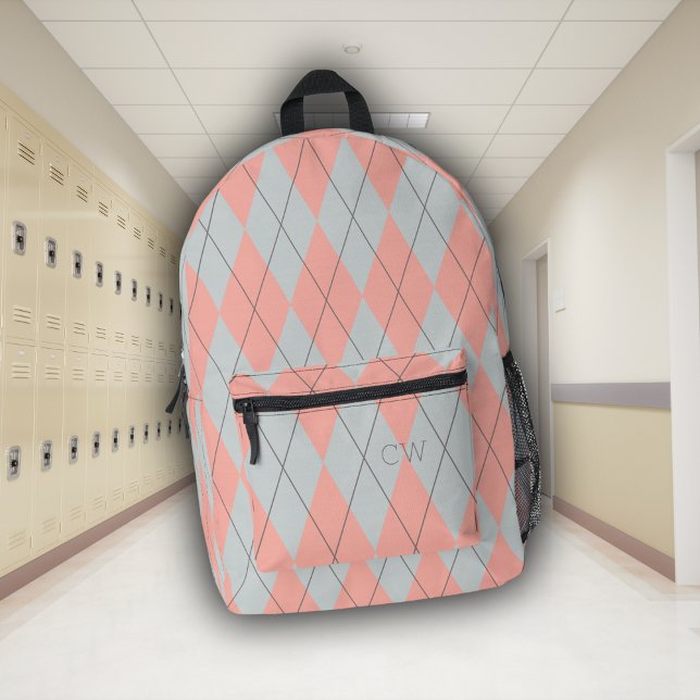 Niedlich Preppy Pink Raute Print Monogram Initials Bedruckter Rucksack (Von Creator hochgeladen)