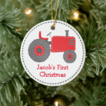 Niedlich Red Tractor Baby's First Christmas Keramik Ornament<br><div class="desc">Dieses Design zeichnet sich durch unseren niedlichen roten Traktor mit einem gestrichelten Rand aus. Klicken Sie auf die Schaltfläche Anpassen, um den Text flexibler zu gestalten! Variationen dieses Designs, zusätzliche Farben sowie koordinierende Produkte sind in unserem Shop, zazzle.com/store/doodlelulu verfügbar. Kontaktieren Sie uns, wenn Sie dieses Design für ein bestimmtes Produkt...</div>