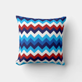 Niedlich Red White Blue Chevrons Throw Kissen