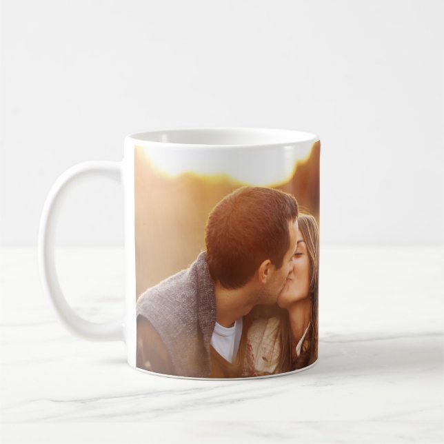 Niedlich Romantische Couple Kissing Foto Tasse (Links)