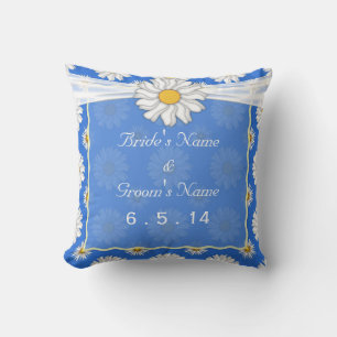 Niedlich Royal Blue und White Floral Daisy Wedding Kissen