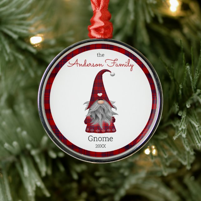 Niedlich Rustikale Personalisierte Weihnachtsgnome Ornament Aus Metall (Baum)