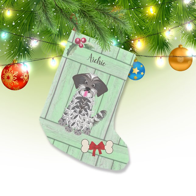 Niedlich Shih Tzu Boy Green Wood Monogram Kleiner Weihnachtsstrumpf (Von Creator hochgeladen)