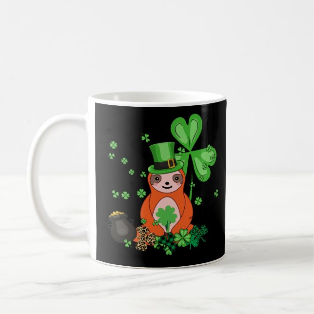 Niedlich Sloth Kleeblatt C Lazy St Patricks Day Kaffeetasse (Links)