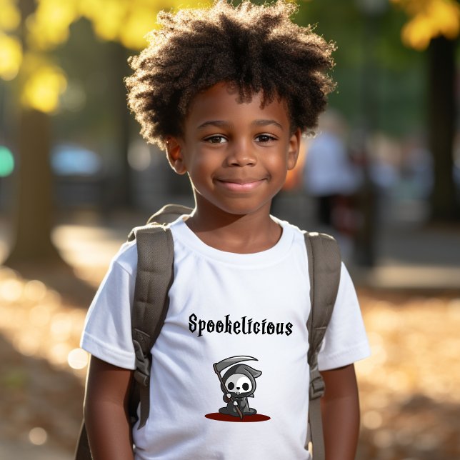 Niedlich Spookelicious Halloween Grim Sensenmann T-Shirt (Von Creator hochgeladen)