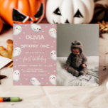 Niedlich Spooky One Halloween Girl 1. Geburtstag F Einladung<br><div class="desc">Feiern Sie Ihr erstes Halloween mit unserem **Niedlichen Spooky One Halloween Girl 1. Geburtstag Foto Einladung**. Diese reizende Einladung enthält ein spielerisches Halloween-Thema, perfekt für einen lustigen und dennoch süßen Geburtstagsbash. Passen Sie mit den Foto- und Party-Details Ihres Kindes an, um eine unvergessliche Einladung für Ihren besonderen Tag zu schaffen....</div>